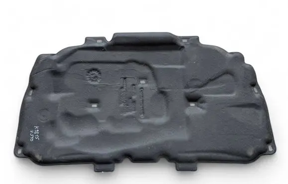 Engine bonnet/hood sound/heat insulation
