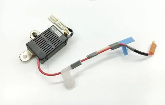 Lexus GS 300 350 430 450H Aerial antenna filter 05368