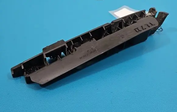 Peugeot 5008 Front bumper mounting bracket 968421980 IMPRK1542824