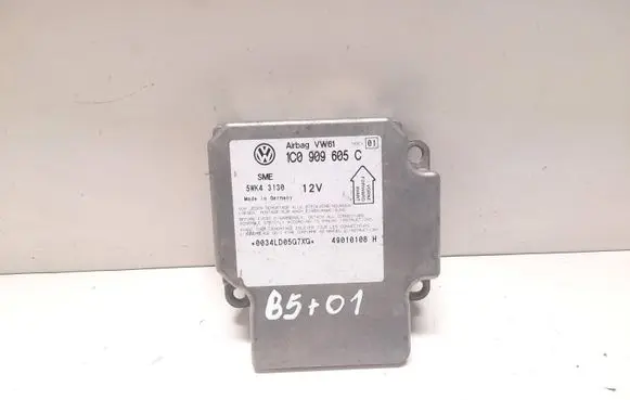 Volkswagen PASSAT B5.5 Airbag control unit/module 1C0909605C