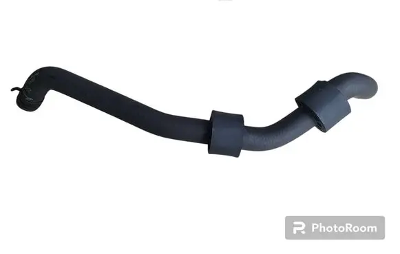 Engine coolant pipe/hose