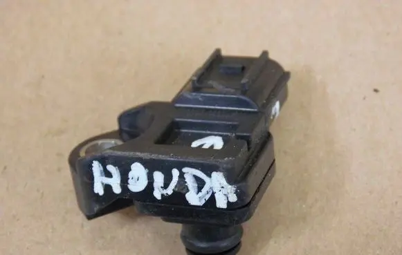 Honda Civic Air pressure sensor 0798007590 37830RNAA01