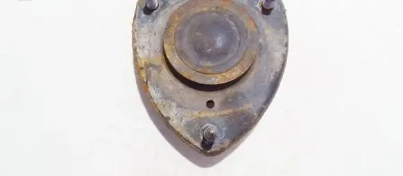 Coil spring mount