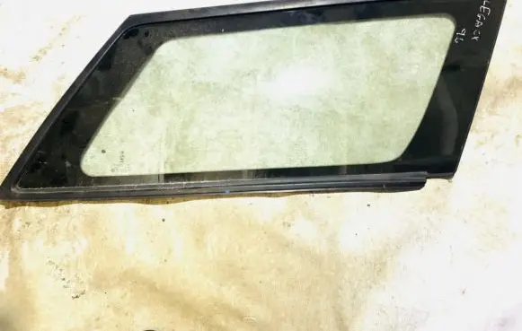 Subaru Legacy Rear side window