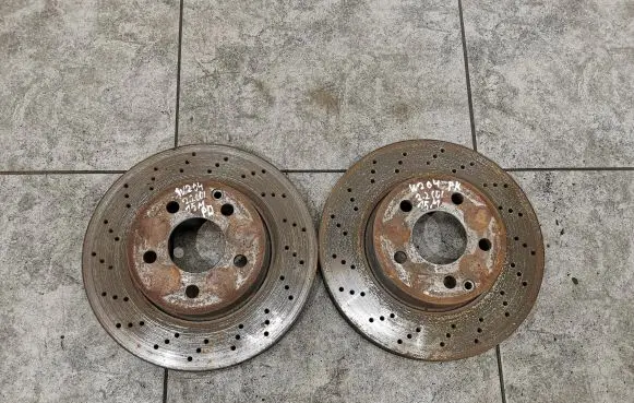 Mercedes-Benz C W204 Front brake disc