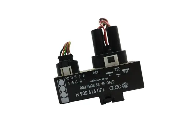Audi A3 S3 8L Coolant fan relay 1J0919506H 898884000