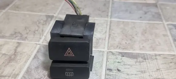 Toyota Corolla E120 E130 Hazard light switch 843320209200