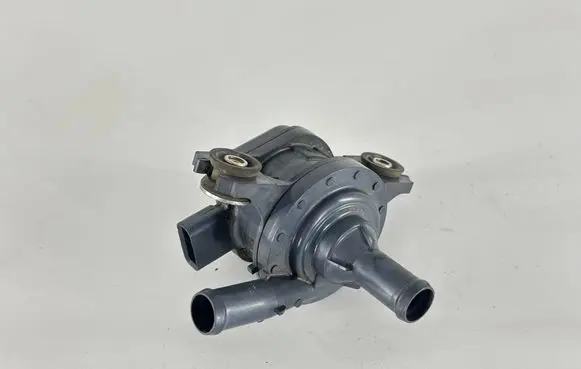 Toyota Sienna XL40 IV Electric auxiliary coolant/water pump G904042010 64521J150468