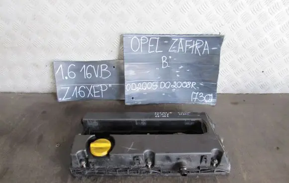 Opel Zafira B Rocker cam cover 55556284