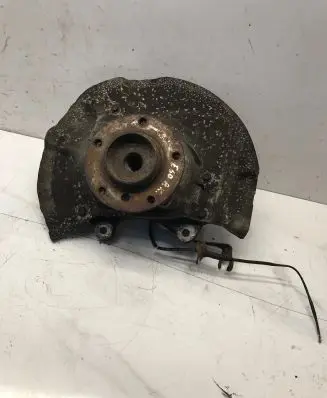 BMW 5 E60 E61 Front wheel hub 676095S1