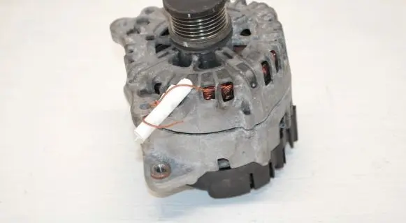 Audi A6 S6 C7 4G Generator/alternator 04L903017C FGN20S025