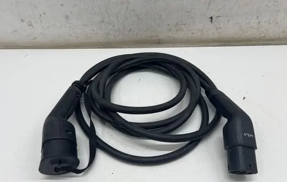KIA EV6 Electric car charging cable 66632ADS013AK 210512E10619