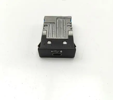 BMW 3 G20 G21 USB socket connector 8711939
