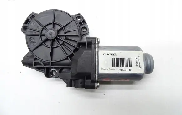 Hyundai ix35 Front door window regulator motor 402391B