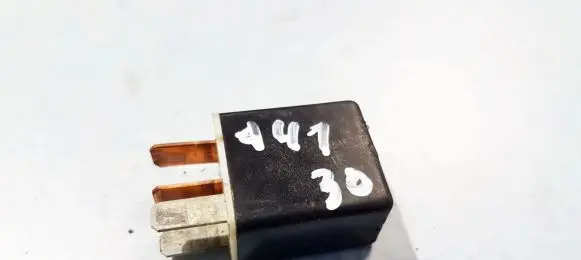 Mazda 3 I Other relay B115DC12V