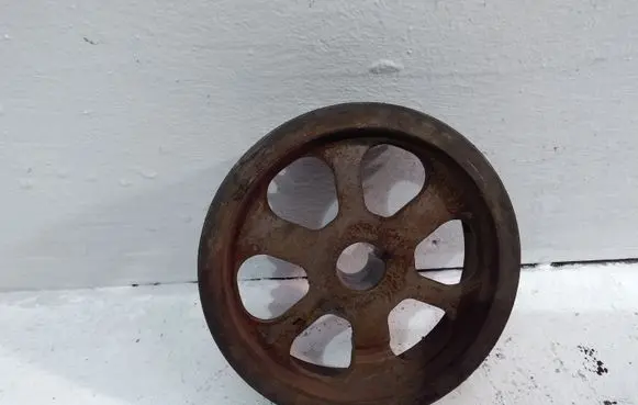 Renault Megane III Fuel pump gear (pulley) 