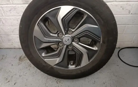 Hyundai Kona I R16 alloy rim 52910CM100