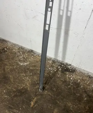 Other sill/pillar trim element