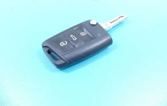 Engine ECU kit and lock set