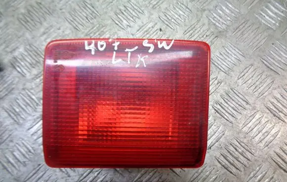 Peugeot 407 Tailgate rear/tail lights