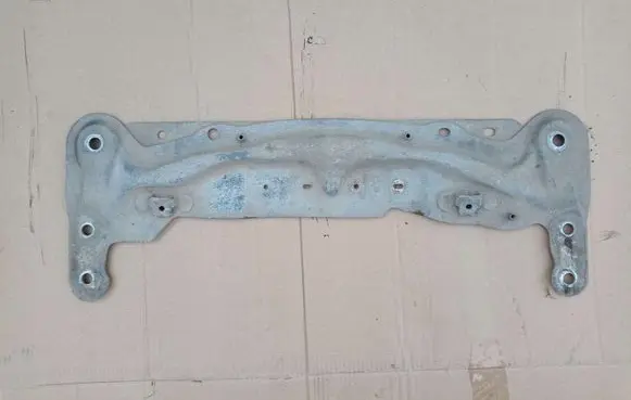 Renault Kangoo II Front axle beam 8200880148