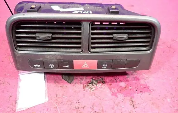 Fiat Punto (199) Hazard light switch 