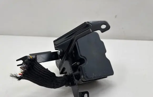 Mercedes-Benz EQA ABS Pump A2439008700 A243900820