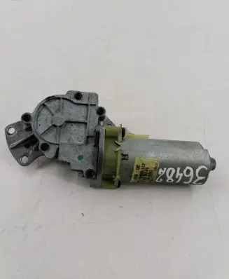 Skoda Superb B5 (3U) Seat adjustment motor 3B0959762AG