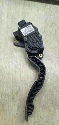 Renault Laguna III Accelerator throttle pedal 0280755085 180050001R