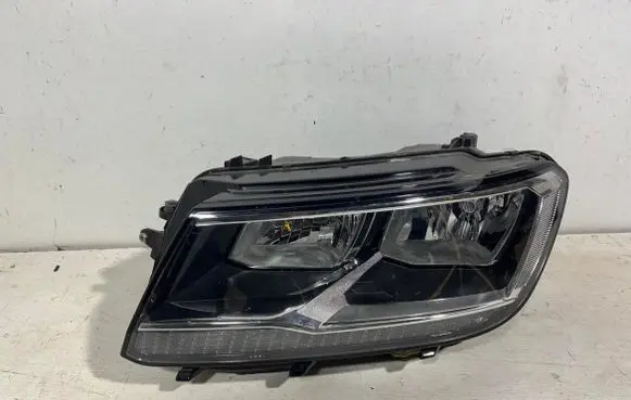 Volkswagen Tiguan Headlight/headlamp 5NB941005B 030110120100