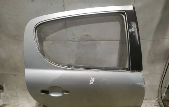 Peugeot 207 Rear door PILKOS