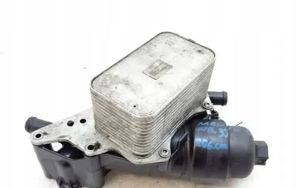 Opel Vivaro Engine oil radiator 152081926R