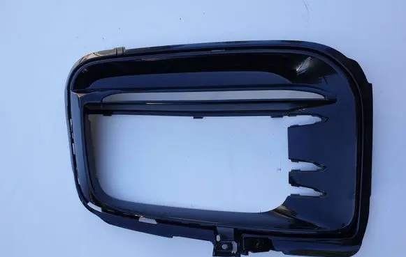Porsche Cayenne (9Y0 9Y3) Front bumper lower grill 9Y0807796B