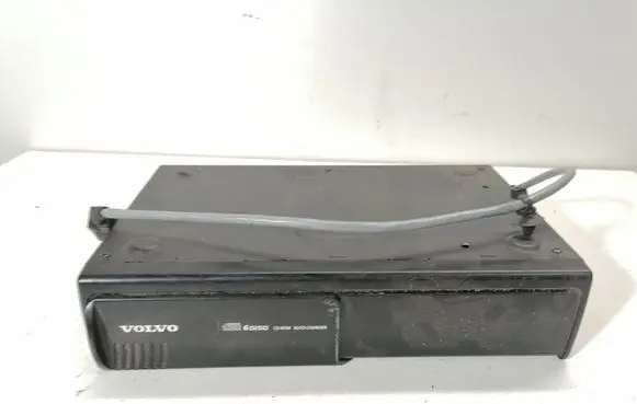 Volvo S60 CD/DVD changer 8651018