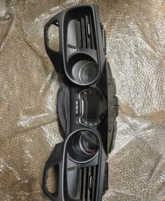 Citroen C5 Speedometer (instrument cluster) 9666330580