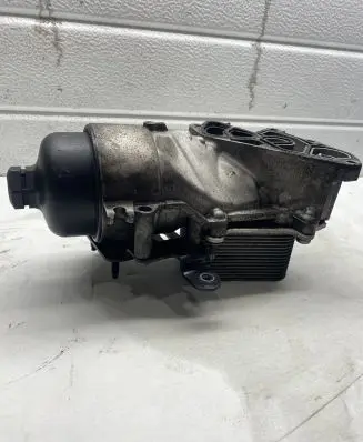 Ford Focus Oil filter cover 9687911280