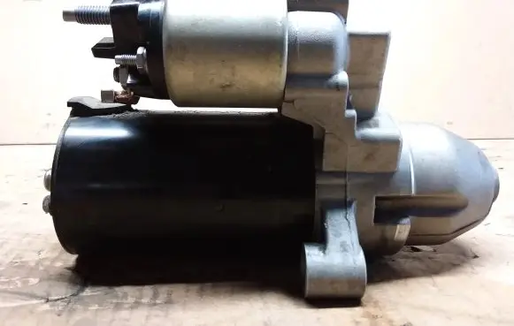 Toyota RAV 4 (XA40) Starter motor 281000X040 0001138064