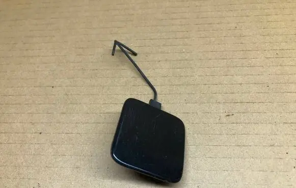 Seat Leon (5F) Front tow hook cap/cover 5F0807241