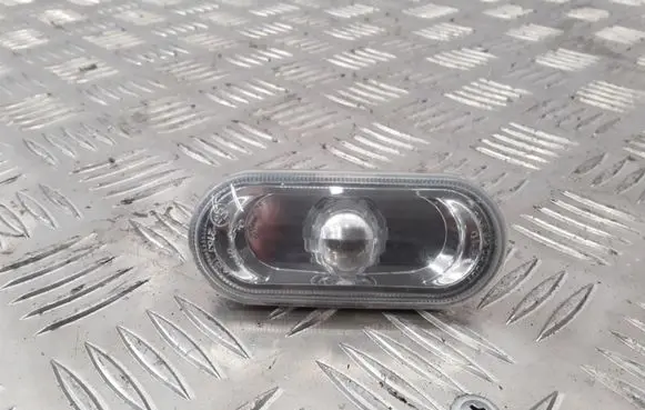 Volkswagen Caddy Front fender indicator light 2K0949117