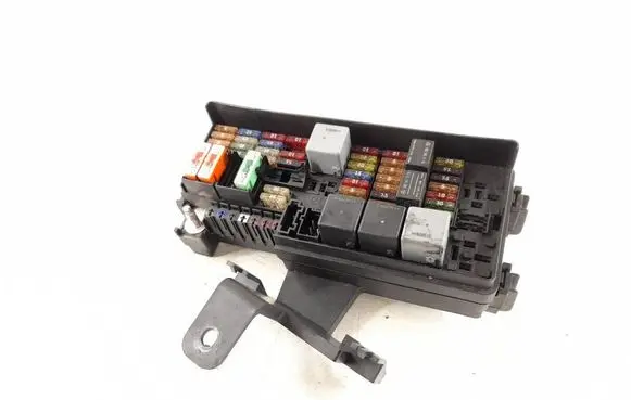 Mercedes-Benz R W251 Fuse box set 1645400272 1645402372