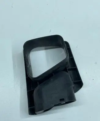 Volvo XC90 Air intake duct part 31370229 BT7RA