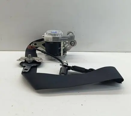 Subaru Outback (BS) Front seatbelt G087901
