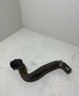 Volkswagen Touran I Engine coolant pipe/hose 1T0122073M