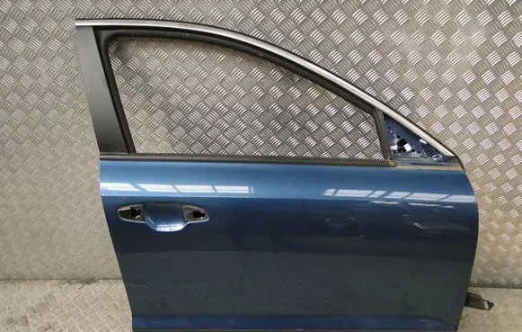 KIA Niro Front door 