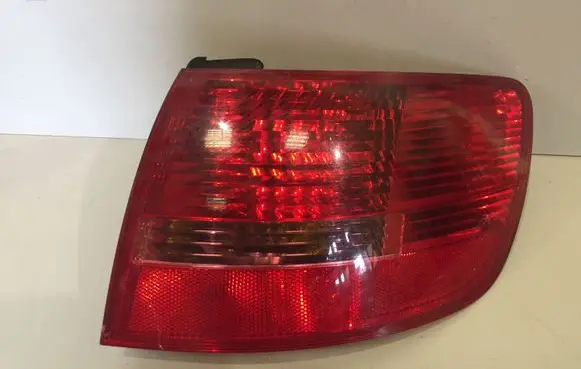 Audi A6 S6 C6 4F Rear/tail lights 89036920