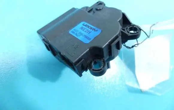 KIA Carens III A/C air flow flap actuator/motor D332-JY9AA05 IMPRK1246898