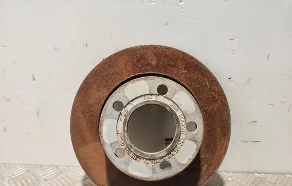 Audi A6 S6 C6 4F Rear brake disc 4B0615601B