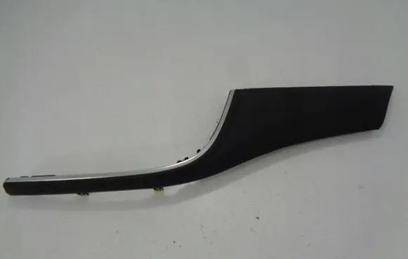 Dashboard lower bottom trim panel