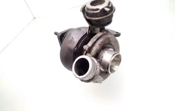 Volvo XC90 Turbo 8689592 7231674 4348550098