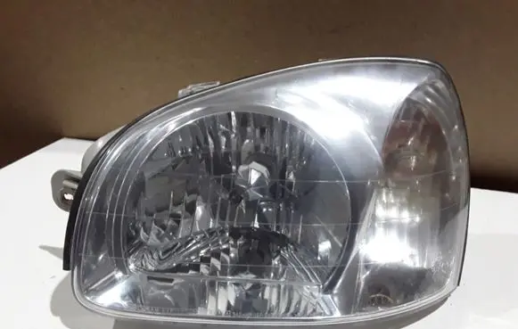 Hyundai Santa Fe Headlight/headlamp 9210126XXX